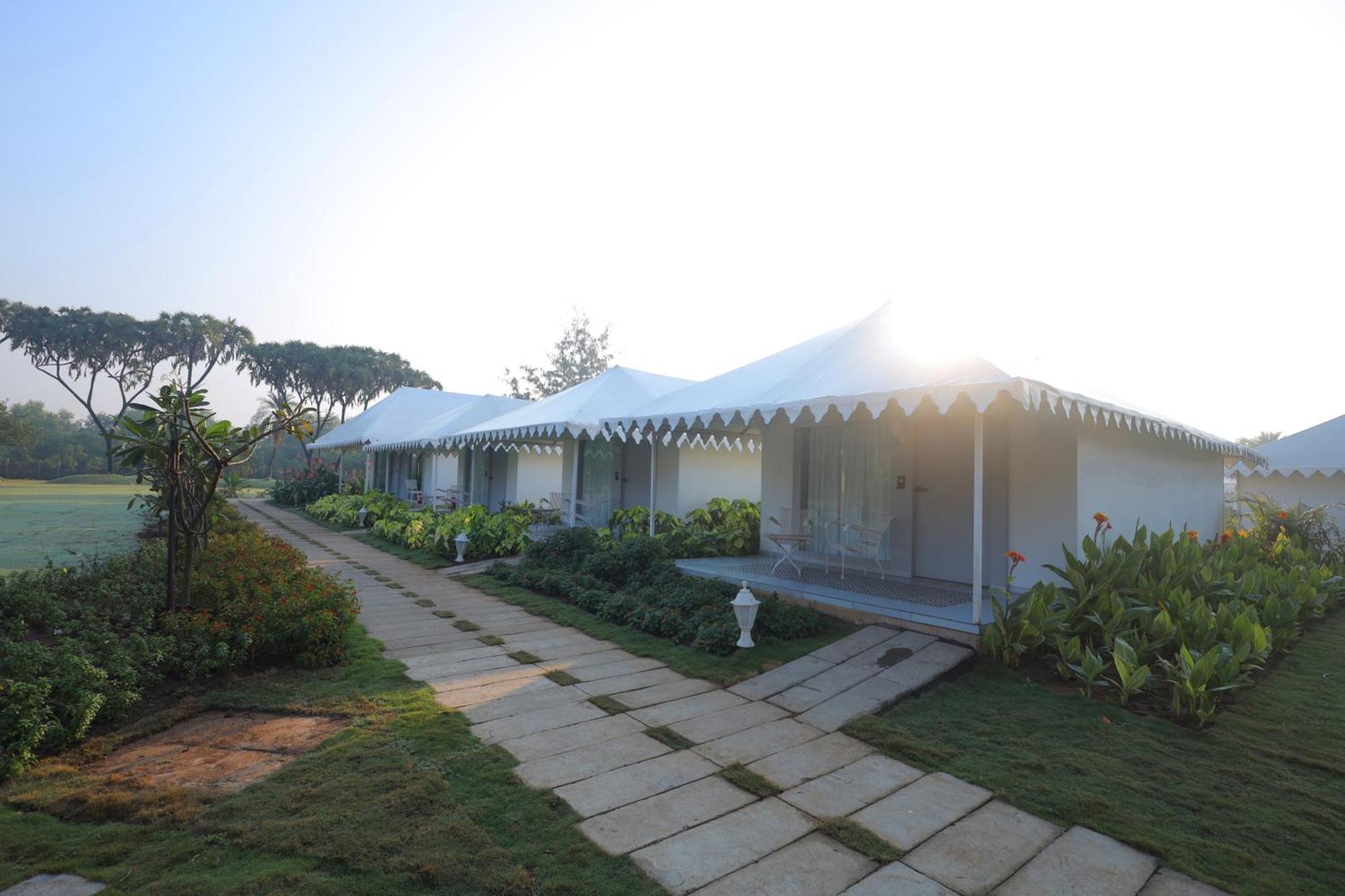 The Fern Seaside Luxurious Tent Resort Daman Eksteriør billede